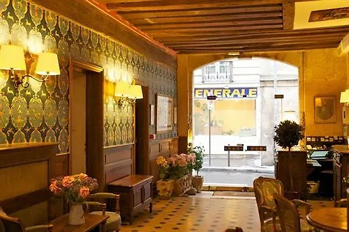 Hotel Du Lys Paris